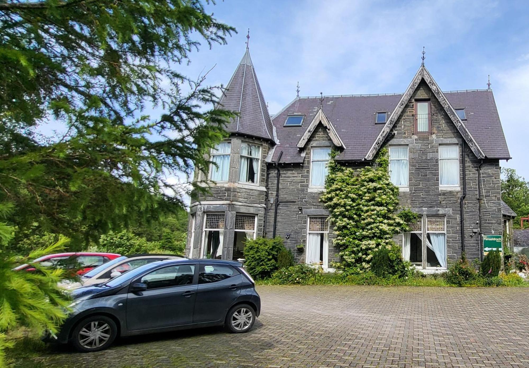 Plas Penaeldroch Manor Dolwyddelan Exterior photo